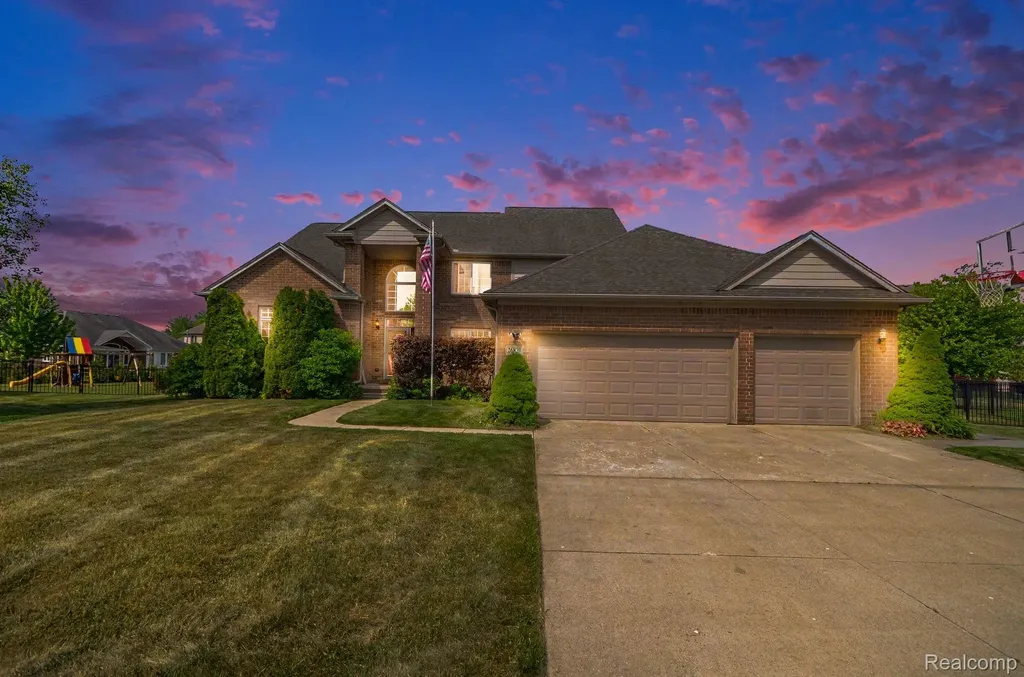 26820 Alderman Court Harrison Charter Township MI 48045