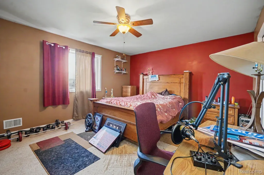 26820 Alderman Court Harrison Charter Township MI 48045