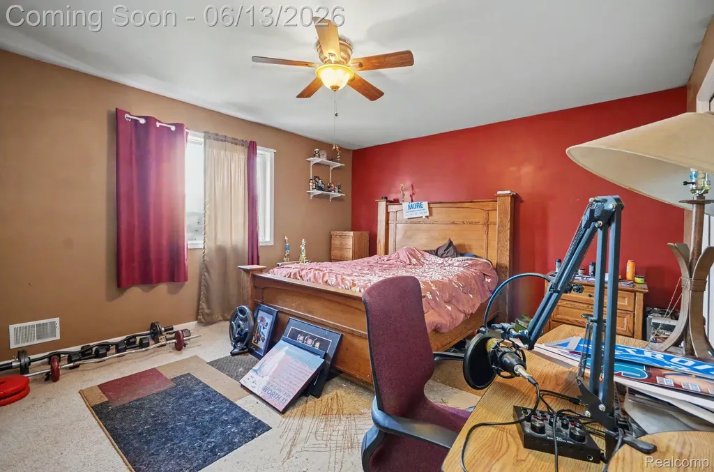 26820 Alderman Court Harrison Charter Township MI 48045