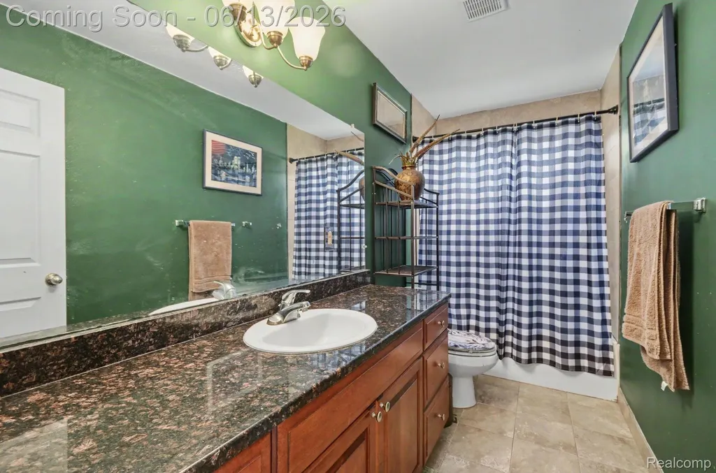 26820 Alderman Court Harrison Charter Township MI 48045