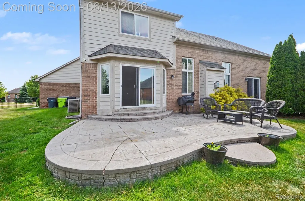 26820 Alderman Court Harrison Charter Township MI 48045