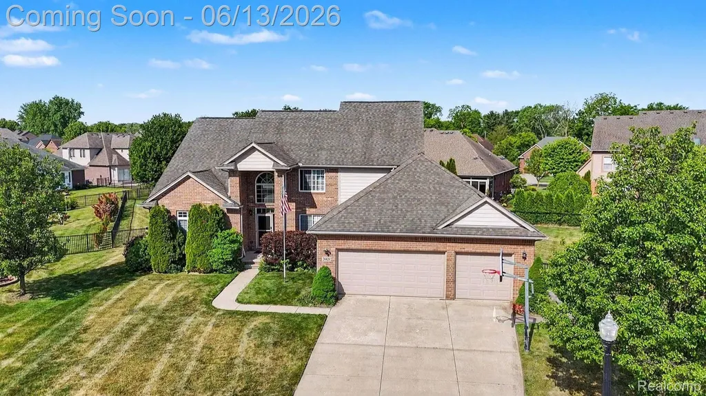 26820 Alderman Court Harrison Charter Township MI 48045