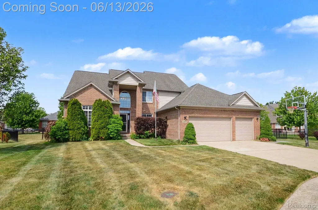 26820 Alderman Court Harrison Charter Township MI 48045