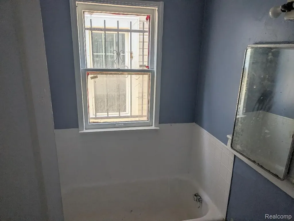 17918 Fleming Street Detroit City MI 48212