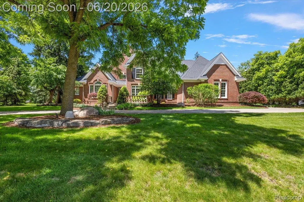 5022 Lone Pine Lane Bloomfield Hills City MI 48302