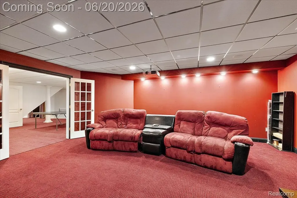 5022 Lone Pine Lane Bloomfield Hills City MI 48302