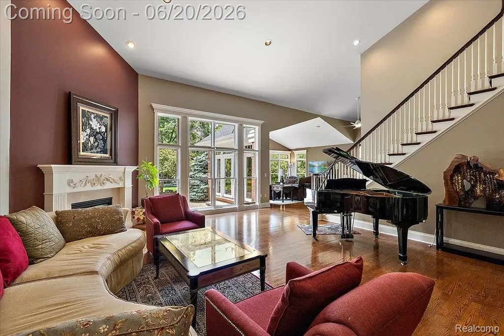 5022 Lone Pine Lane Bloomfield Hills City MI 48302