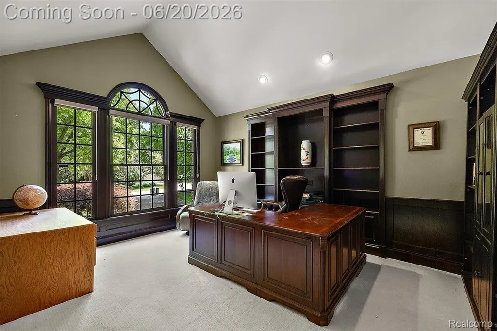5022 Lone Pine Lane Bloomfield Hills City MI 48302