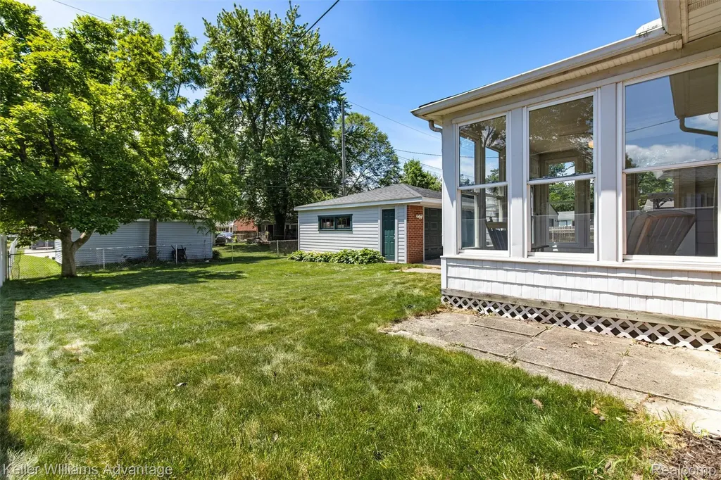 41119 Russet Lane Plymouth Charter Township MI 48170