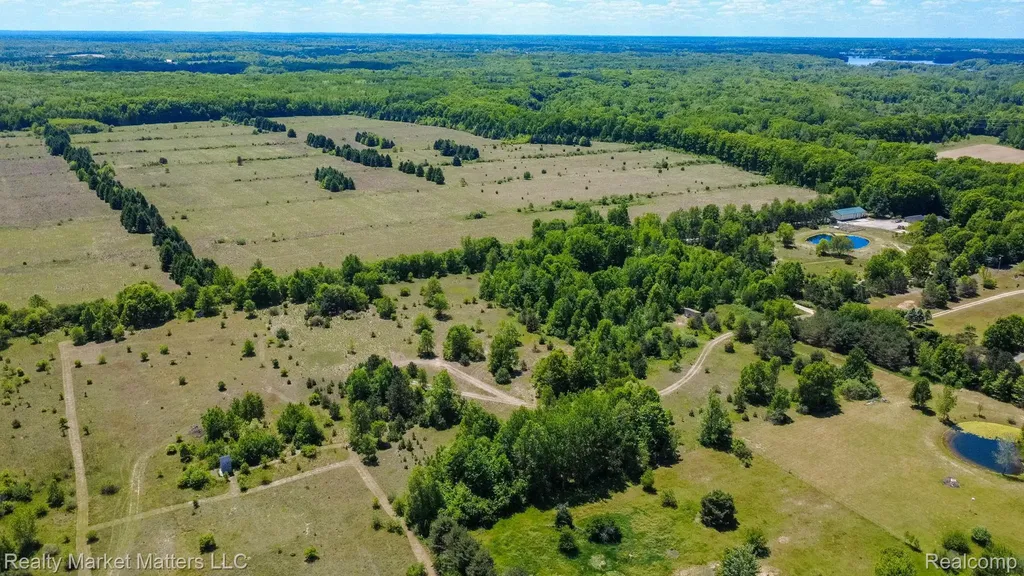 5400 Snow Den Trail Marathon Township MI 48421