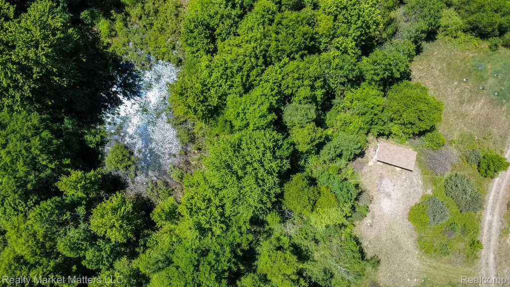 5400 Snow Den Trail Marathon Township MI 48421
