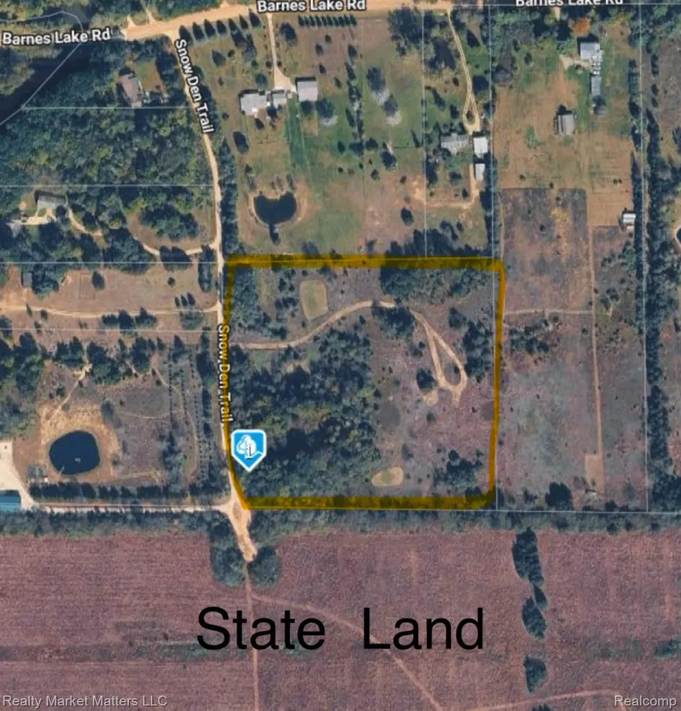 5400 Snow Den Trail Marathon Township MI 48421