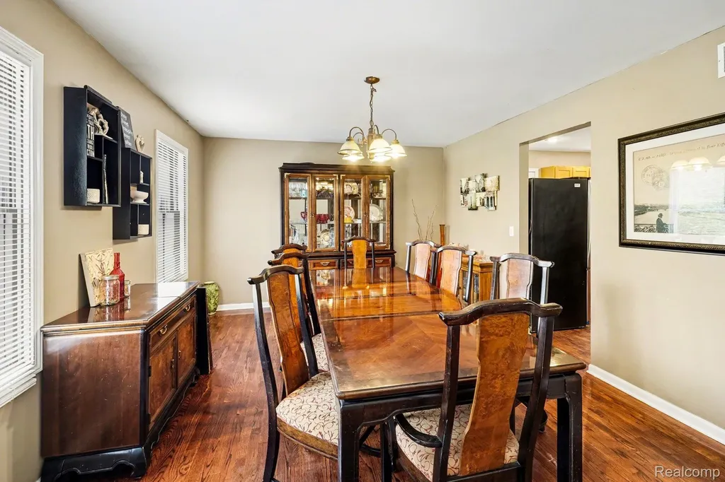 9270 Anacapa Bay Drive Hamburg Township MI 48169