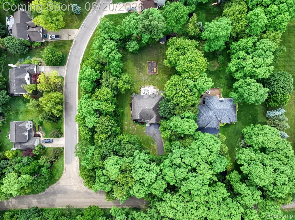 5901 Ford Road Commerce Charter Township MI 48382