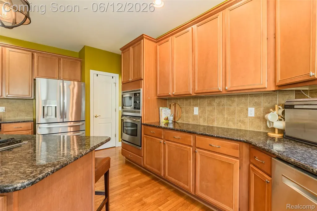 1976 Scenic Drive Milford Charter Township MI 48380