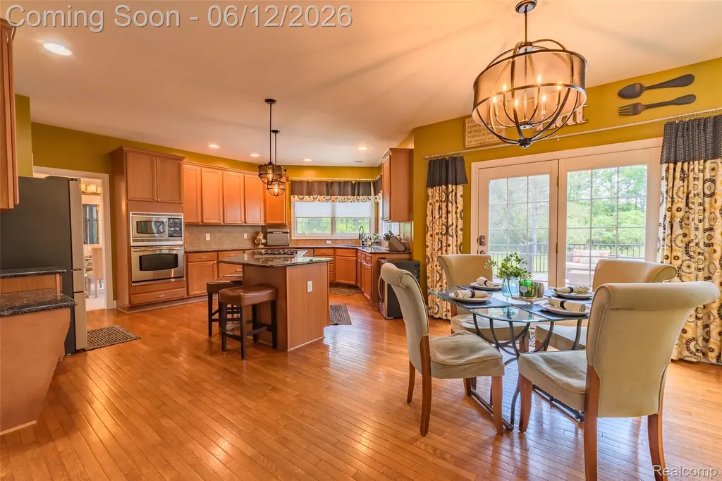 1976 Scenic Drive Milford Charter Township MI 48380