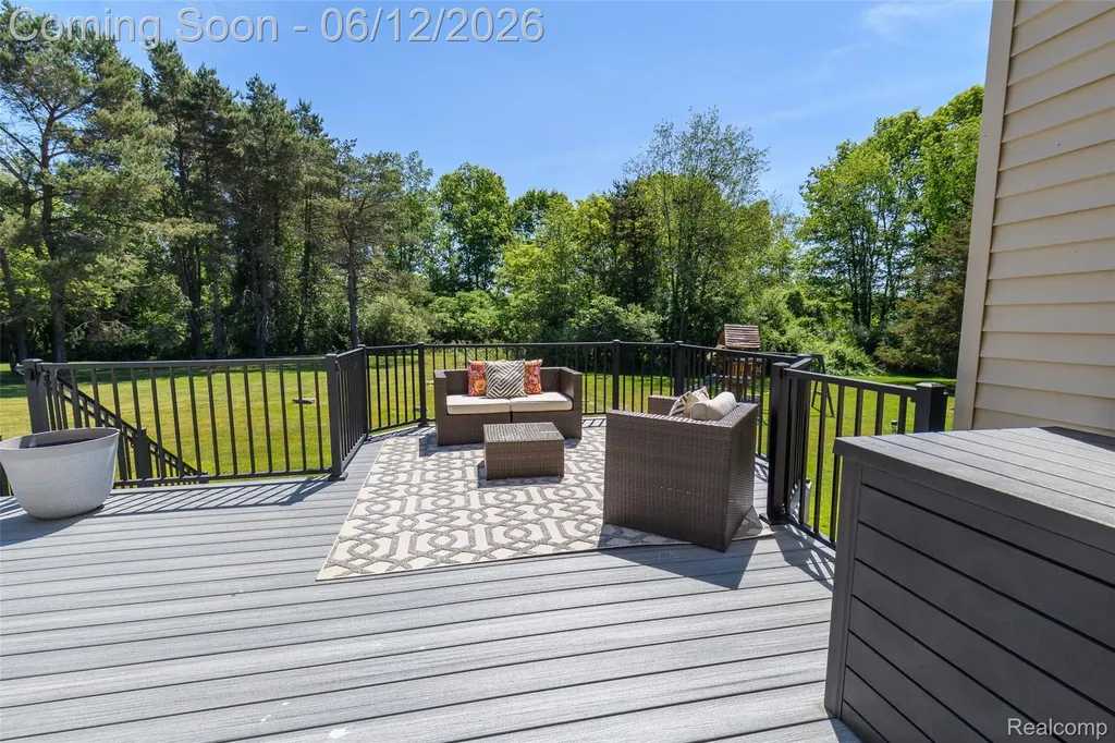 1976 Scenic Drive Milford Charter Township MI 48380