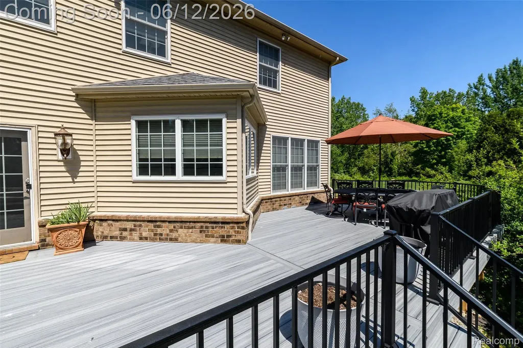 1976 Scenic Drive Milford Charter Township MI 48380