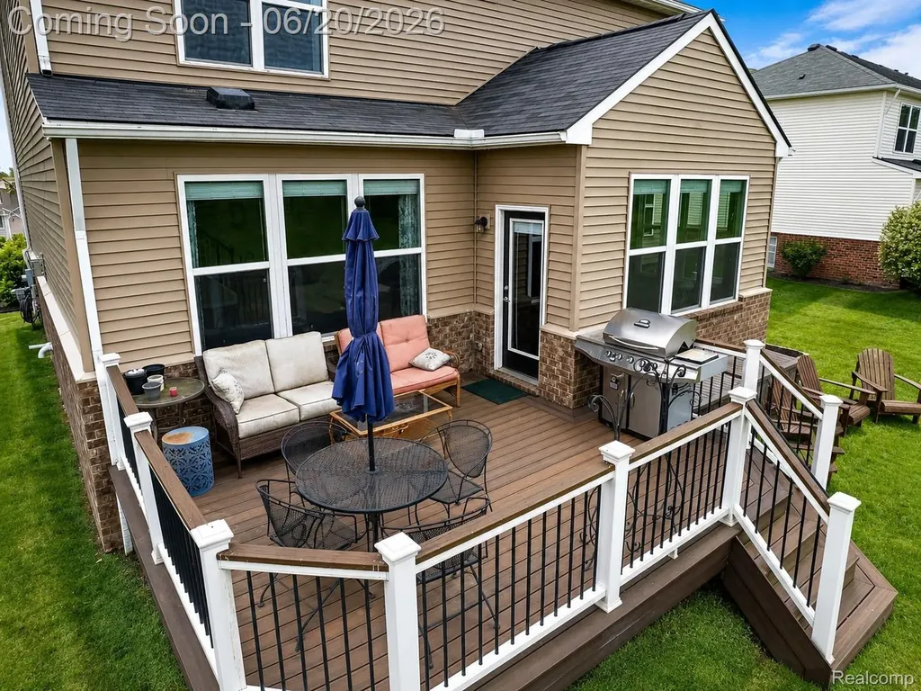 57896 Cider Mill Drive Lyon Charter Township MI 48165