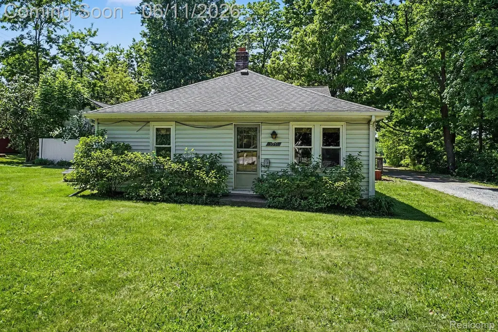 3931 S Shore Drive Elba Township MI 48446