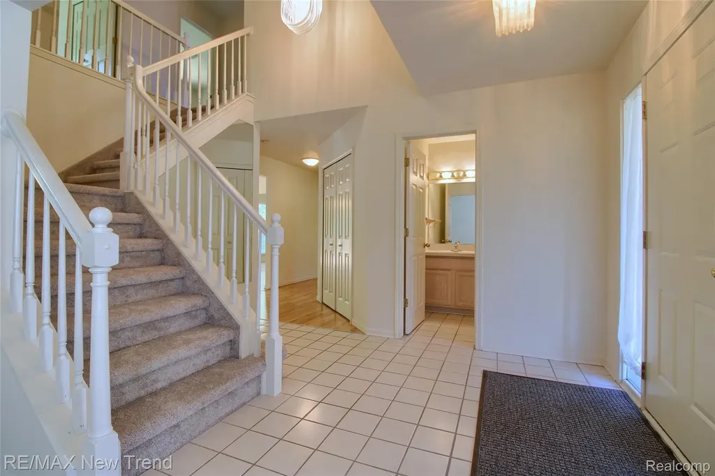 140 Cherry Grove Lane Commerce Charter Township MI 48390