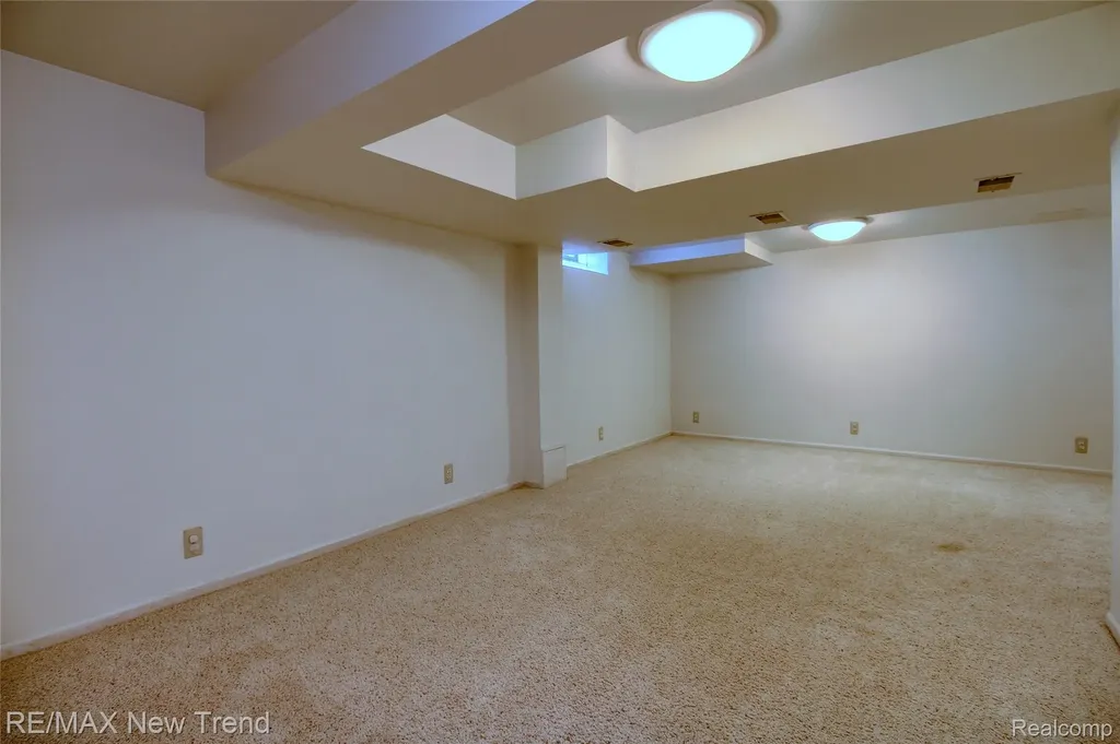 140 Cherry Grove Lane Commerce Charter Township MI 48390