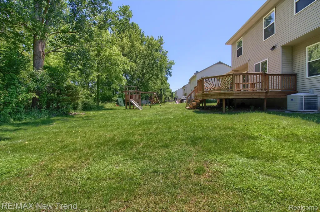 140 Cherry Grove Lane Commerce Charter Township MI 48390