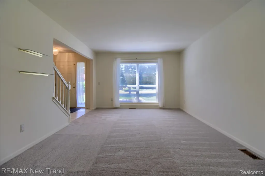 140 Cherry Grove Lane Commerce Charter Township MI 48390
