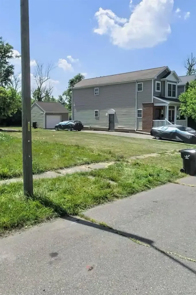 497 W Lantz Street Detroit City MI 48203
