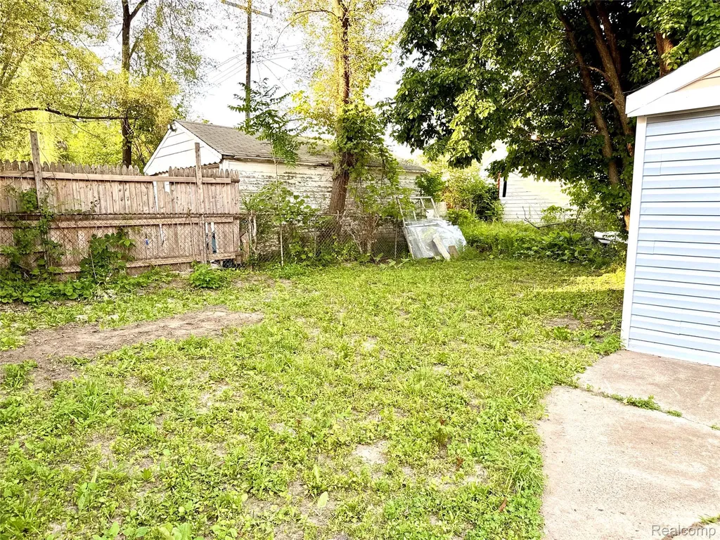 19642 Hasse Street Detroit City MI 48234