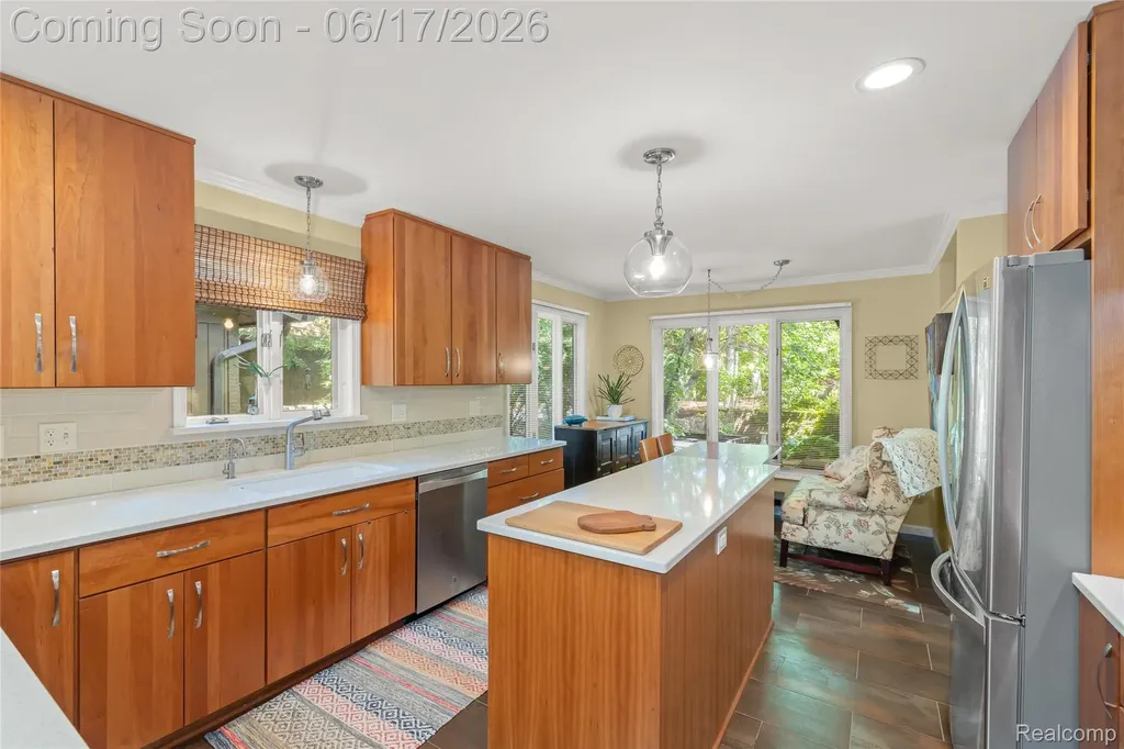 3709 Wabeek Lake Drive W Bloomfield Hills City MI 48302