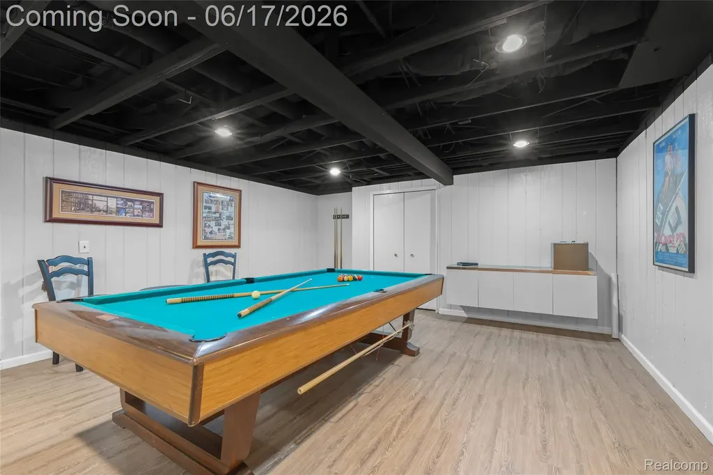 3709 Wabeek Lake Drive W Bloomfield Hills City MI 48302