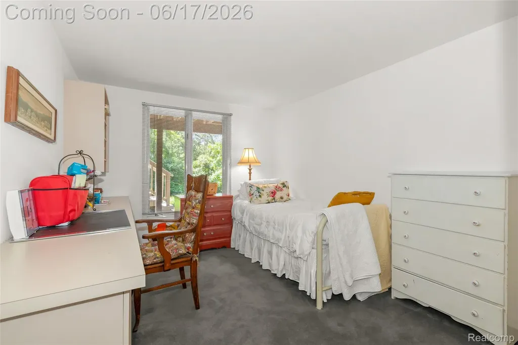 3709 Wabeek Lake Drive W Bloomfield Hills City MI 48302
