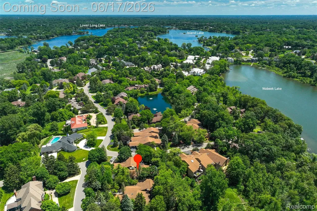 3709 Wabeek Lake Drive W Bloomfield Hills City MI 48302