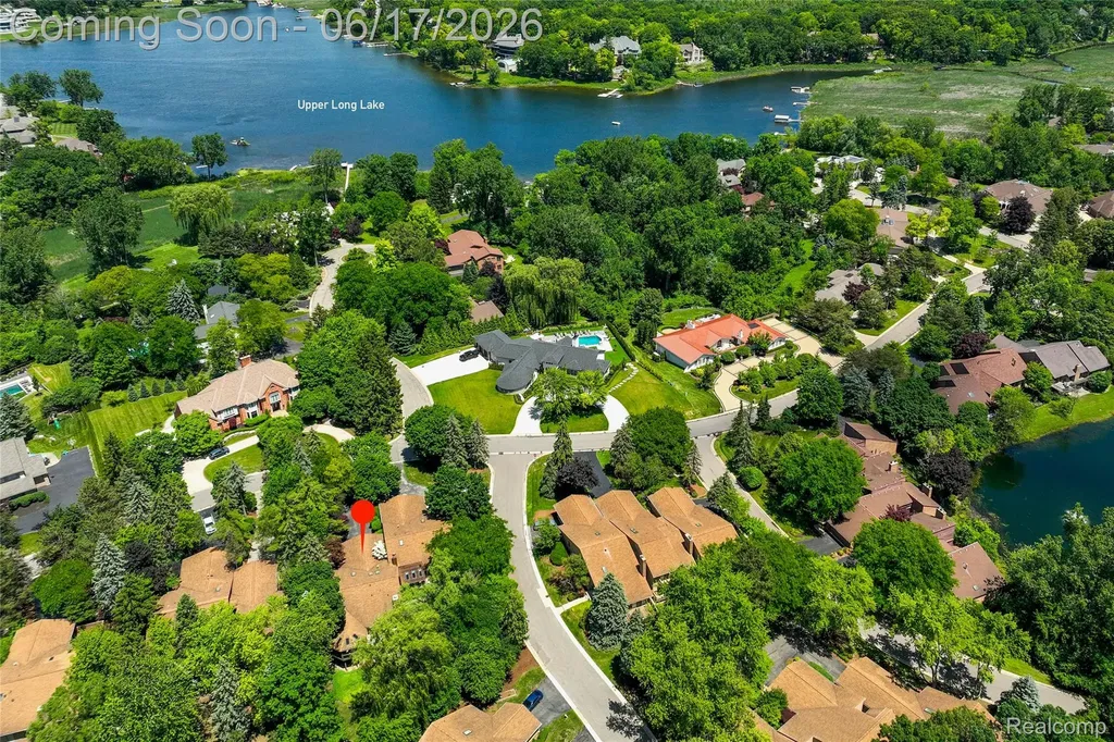 3709 Wabeek Lake Drive W Bloomfield Hills City MI 48302