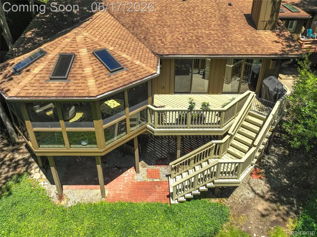 3709 Wabeek Lake Drive W Bloomfield Hills City MI 48302