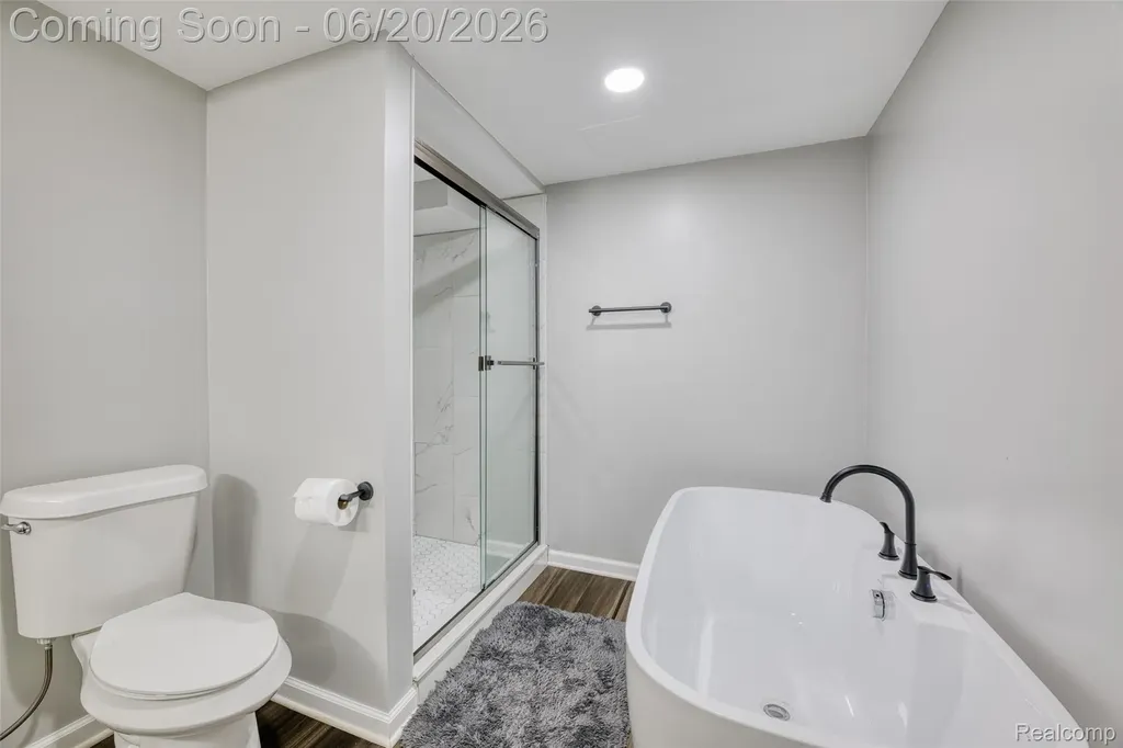 6631 Burnham Drive Canton Charter Township MI 48187