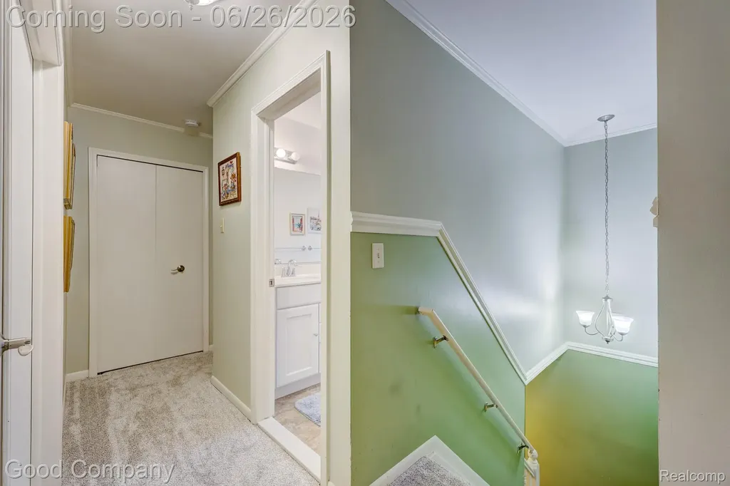 35868 Smithfield Court Farmington City MI 48335