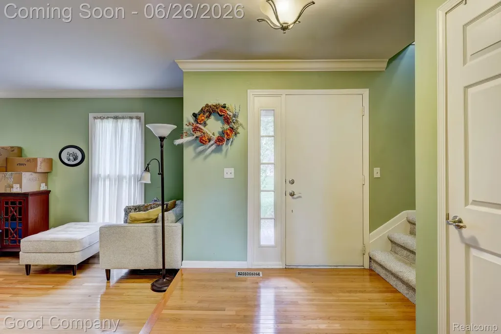 35868 Smithfield Court Farmington City MI 48335