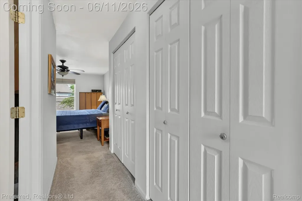 1673 Weatherstone Drive Ann Arbor City MI 48108