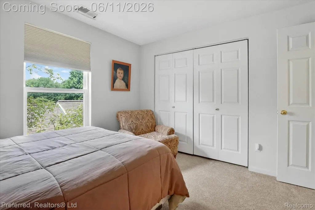1673 Weatherstone Drive Ann Arbor City MI 48108