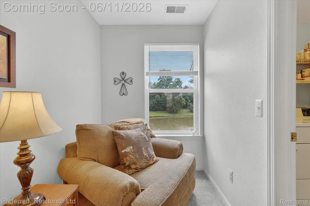 1673 Weatherstone Drive Ann Arbor City MI 48108