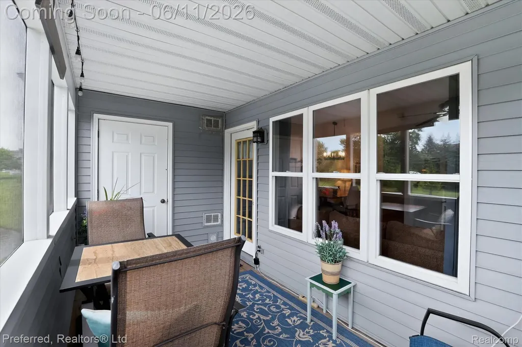 1673 Weatherstone Drive Ann Arbor City MI 48108