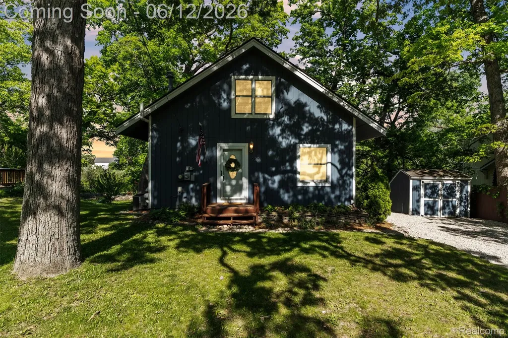920 Hickory Ridge Circle Milford Charter Township MI 48380