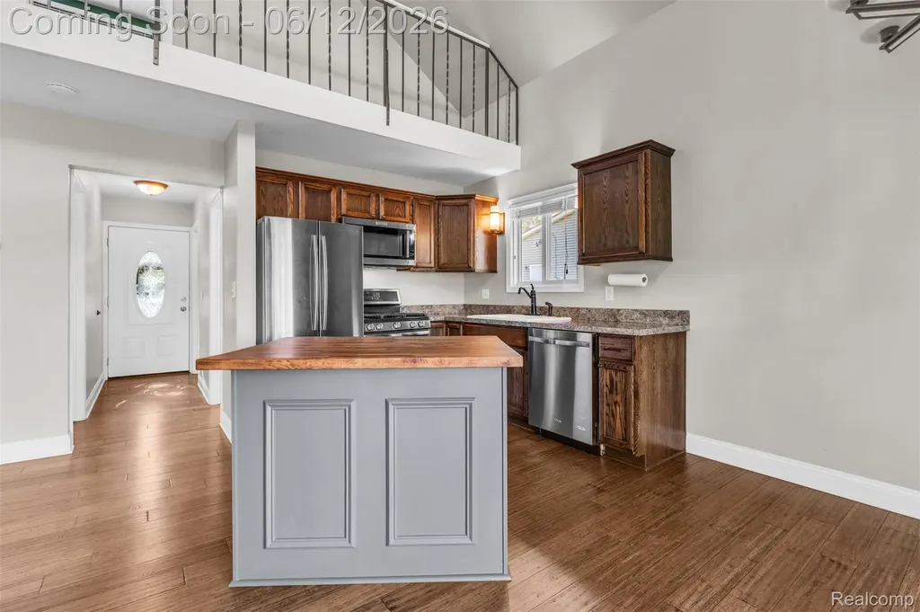 920 Hickory Ridge Circle Milford Charter Township MI 48380