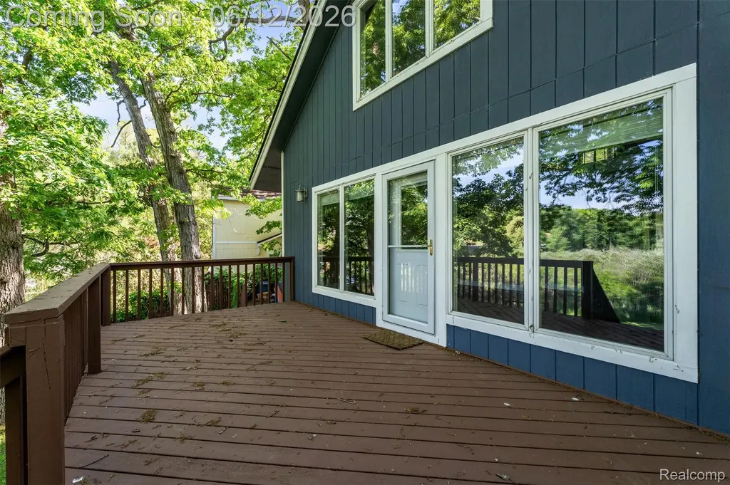 920 Hickory Ridge Circle Milford Charter Township MI 48380