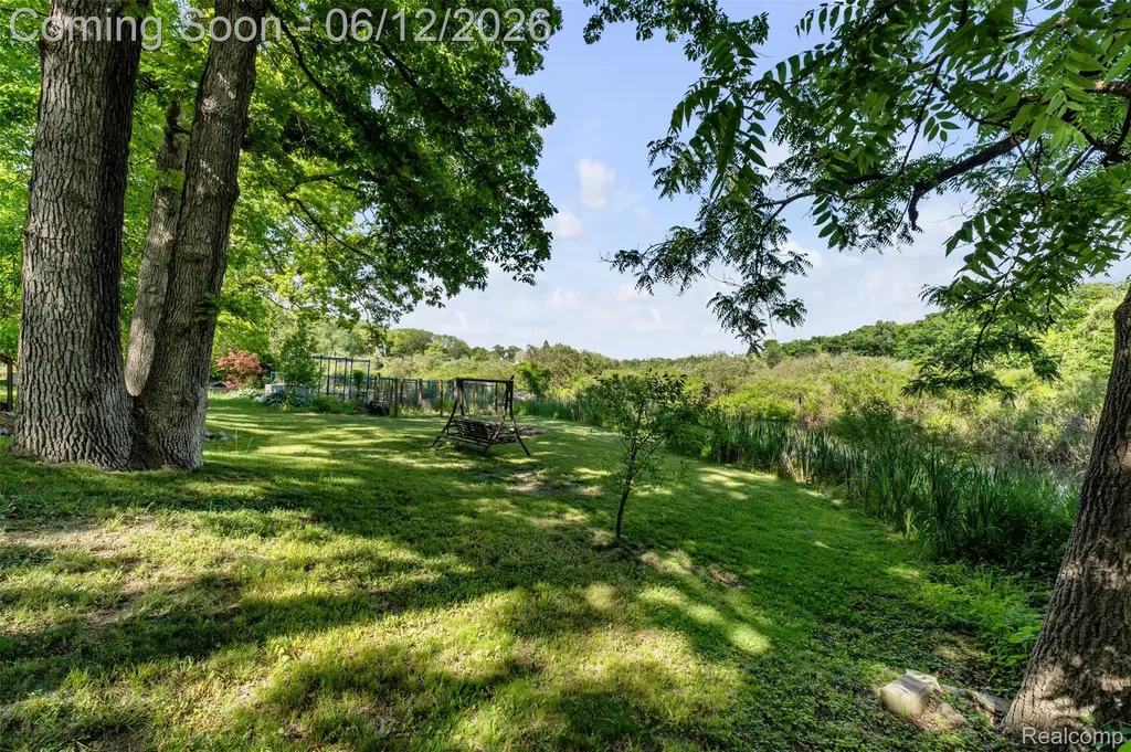 920 Hickory Ridge Circle Milford Charter Township MI 48380