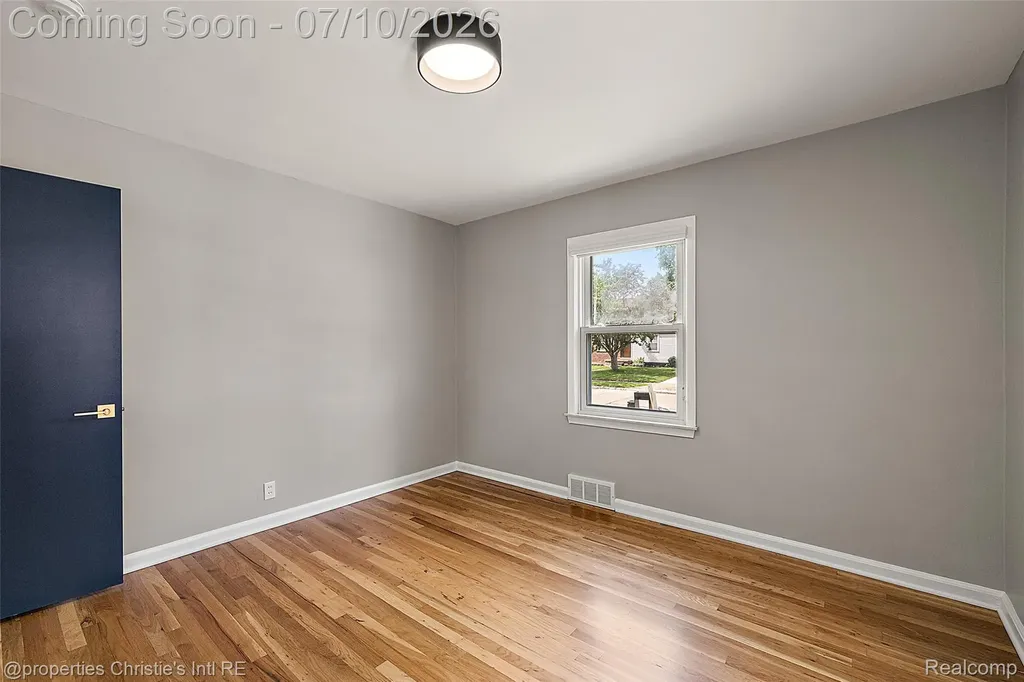 3022 N Blair Avenue Royal Oak City MI 48073