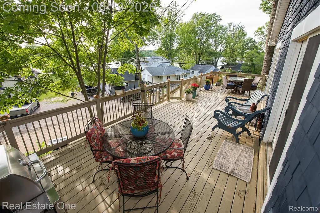 11459 Patterson Lake Drive Putnam Township MI 48169