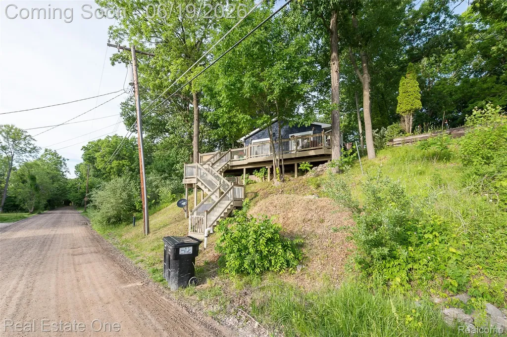 11459 Patterson Lake Drive Putnam Township MI 48169
